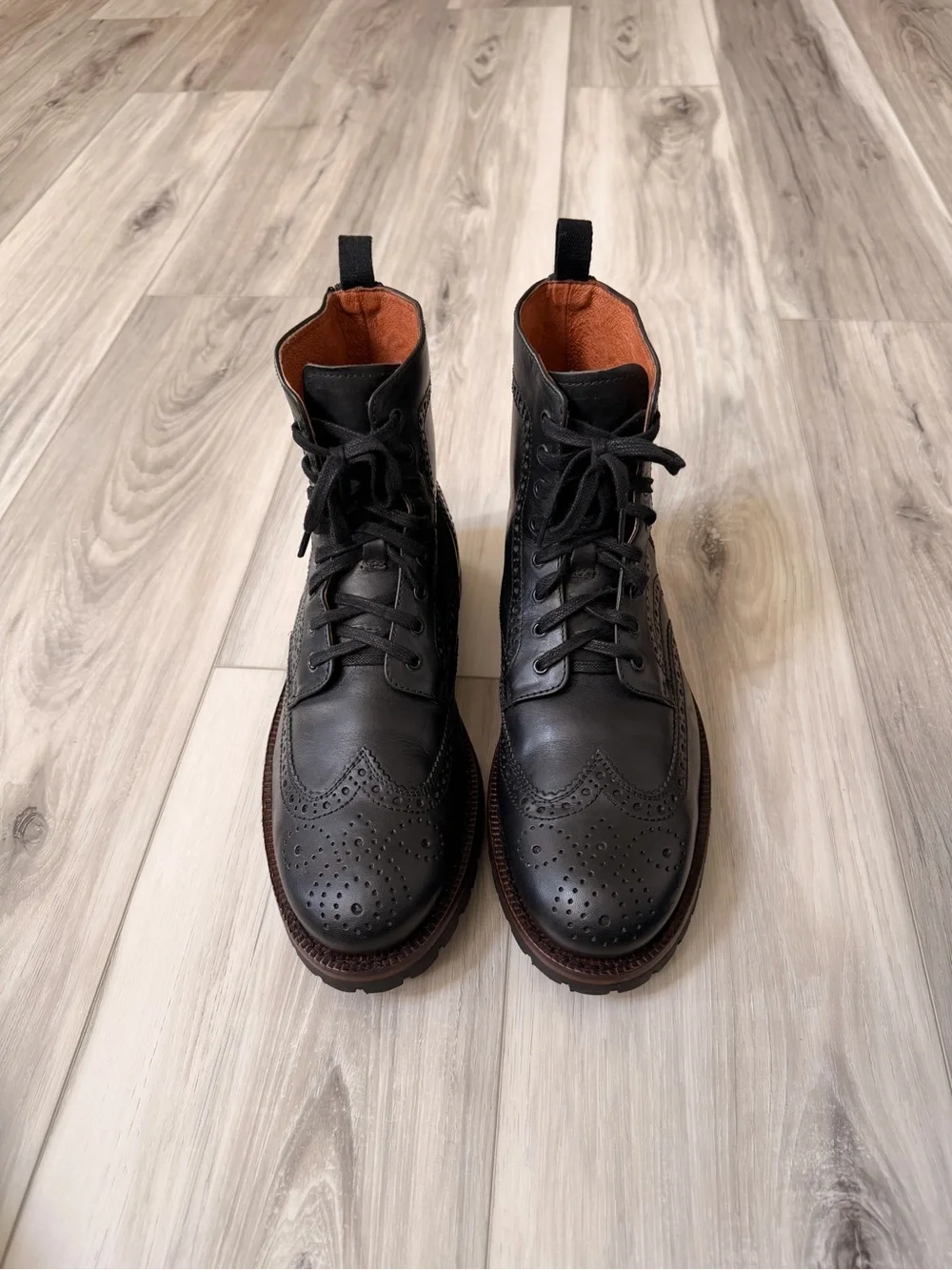 Frye James Lug Wingtip Lug Sole Leather Boots Men’s 8.5 Black